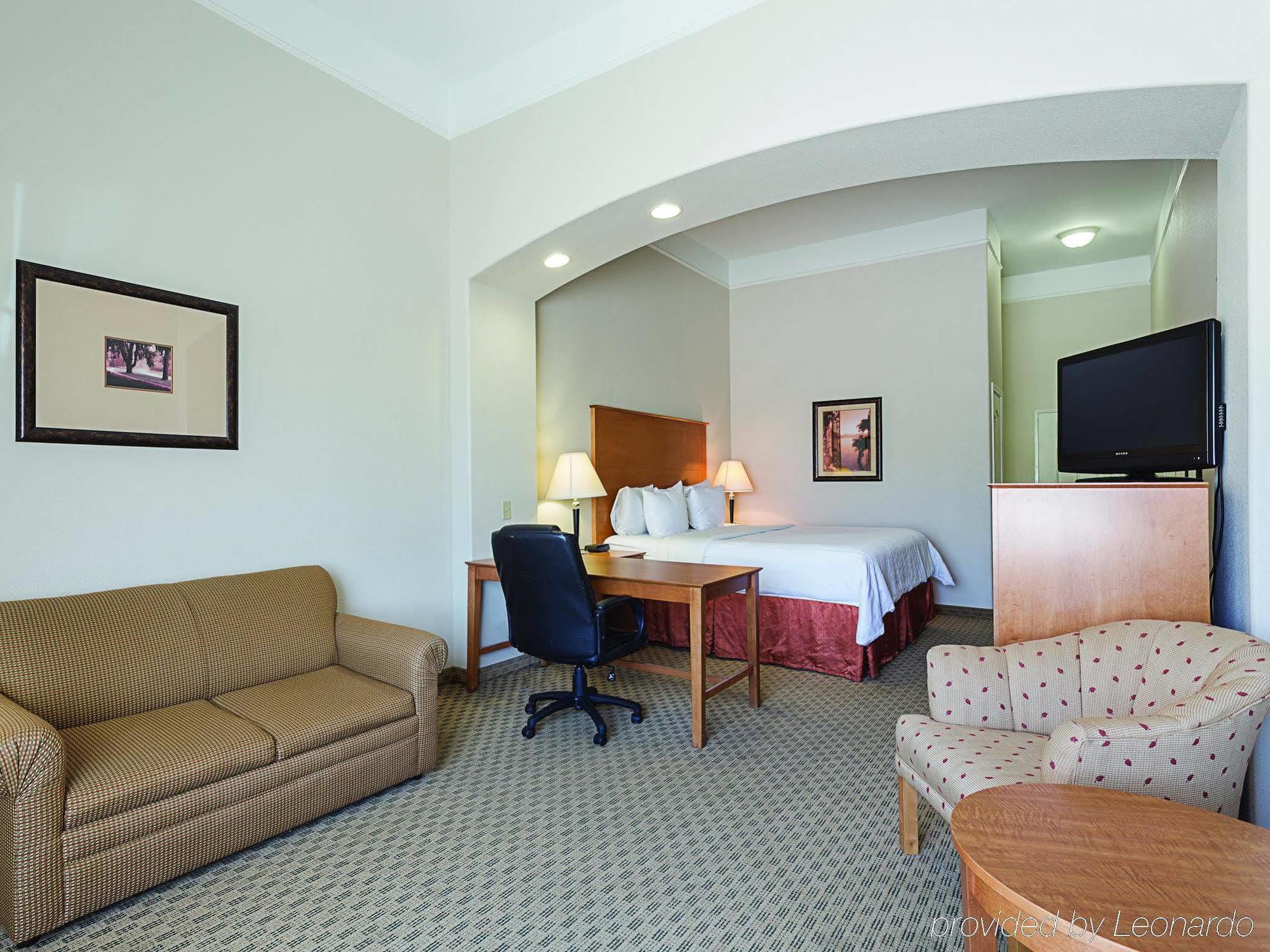 Baymont Inn & Suites Brenham Eksteriør bilde