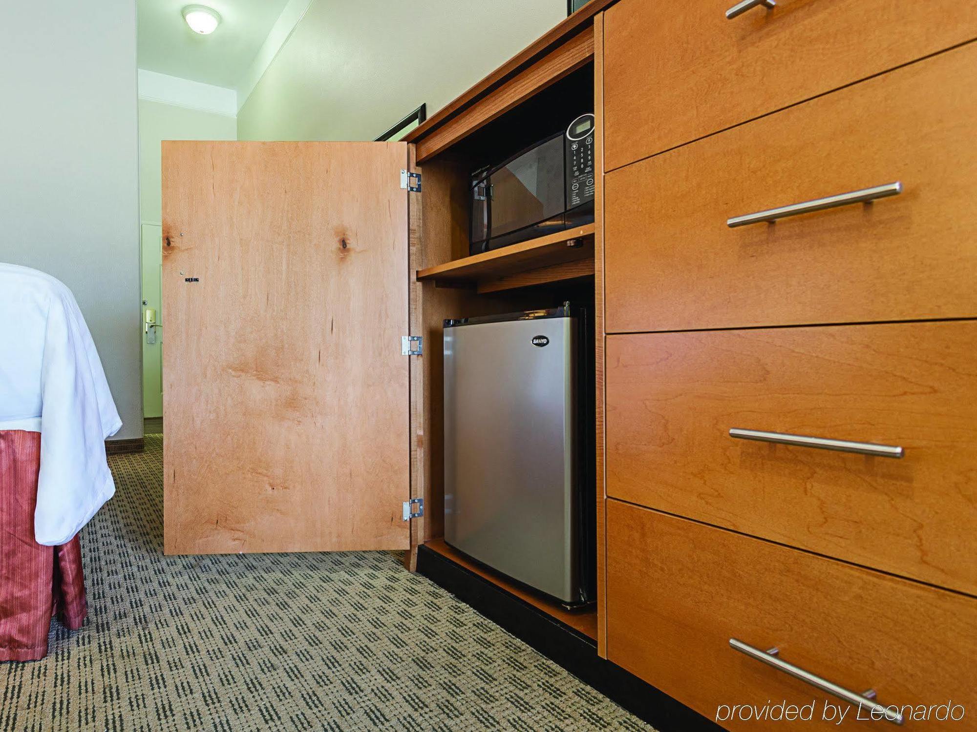 Baymont Inn & Suites Brenham Eksteriør bilde
